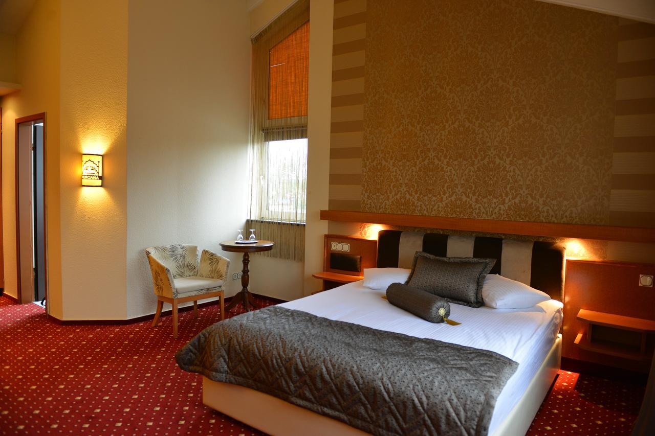 Fergana Uebersee Hotel Μπρέμερχαφεν Εξωτερικό φωτογραφία